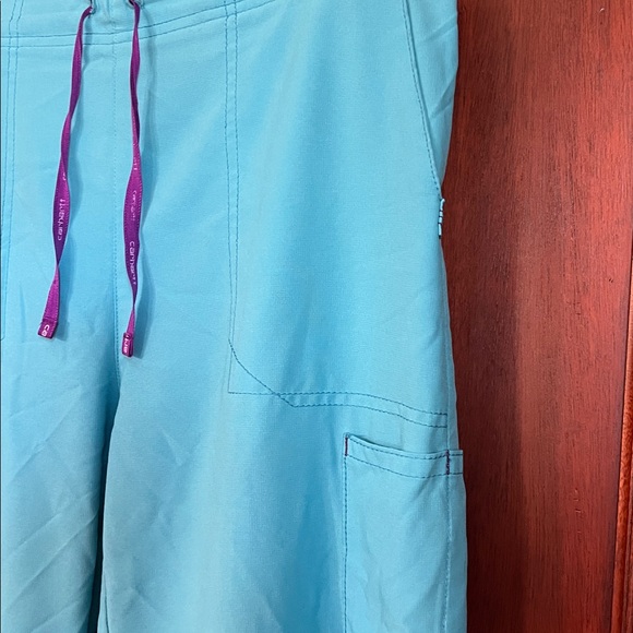 Carhartt Scrubs Turquoise and Purple trim Apparel Top size XL pants L - Picture 9 of 14